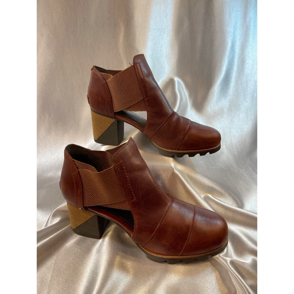 Women's Sorel Addington Cut Out Brown Leather Ankle Boots Size 10 US Casual Fall